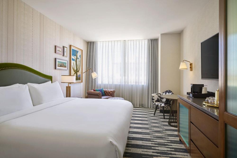 King Room interior